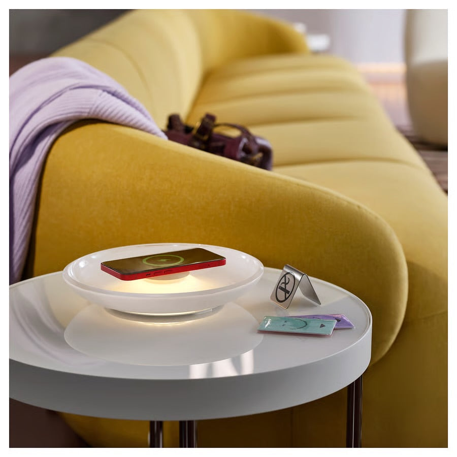 Lamp With Wireless Charger